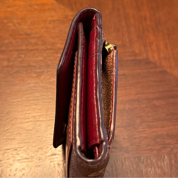 Rare COACH Signature Canvas Floral Compact Wallet - Picture 9 of 13